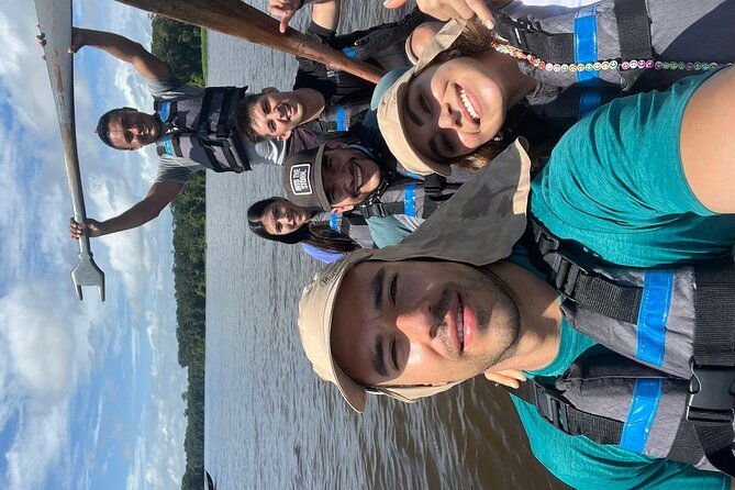 adventure-canoe-tour-in-tortuguero