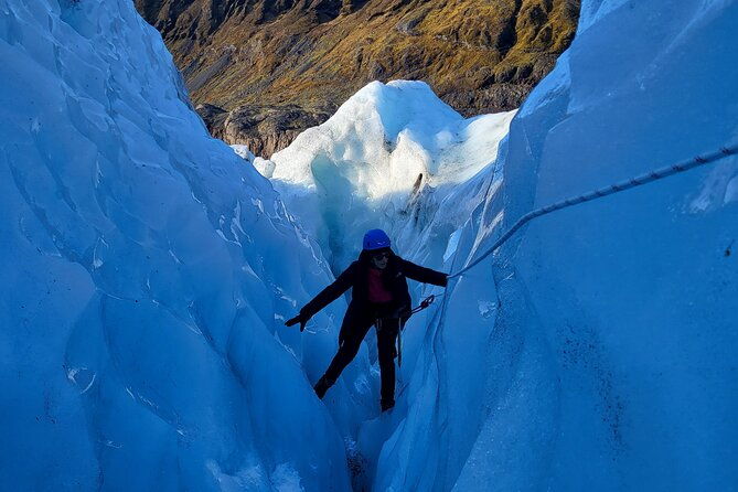 adventurous-vatnajokull-glacier-exploration-full-day-hike-2