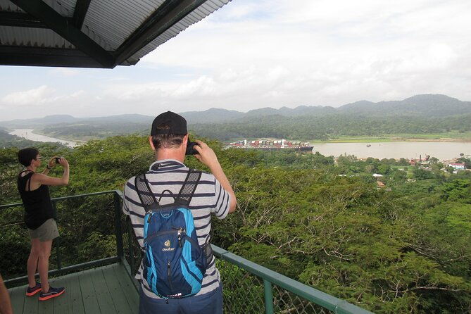 aerial-tram-sloth-sanctuary-in-the-rainforest