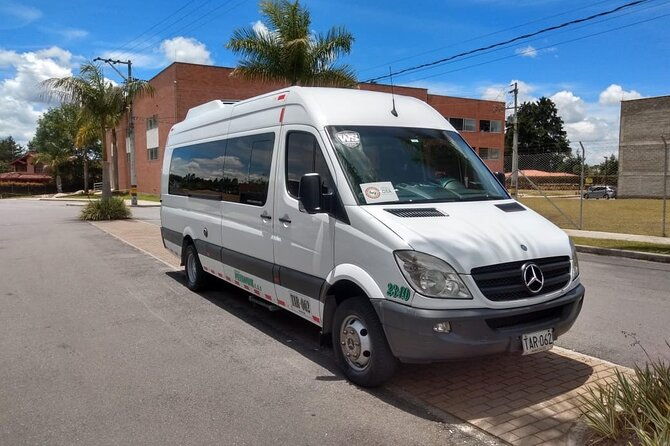 airport-pickup-or-drop-off-in-medellin-private-service