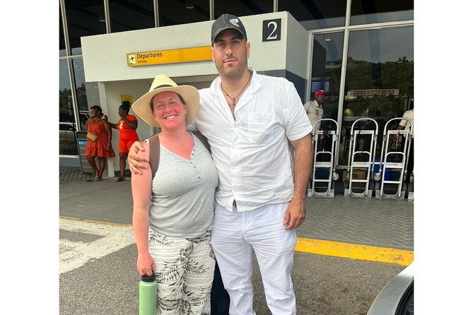 airport-pickup-sangsters-international-airport