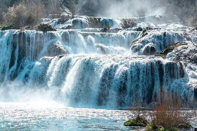 airport-zadar-or-zadar-to-split-via-krka-waterfalls-for-singles-or-couples