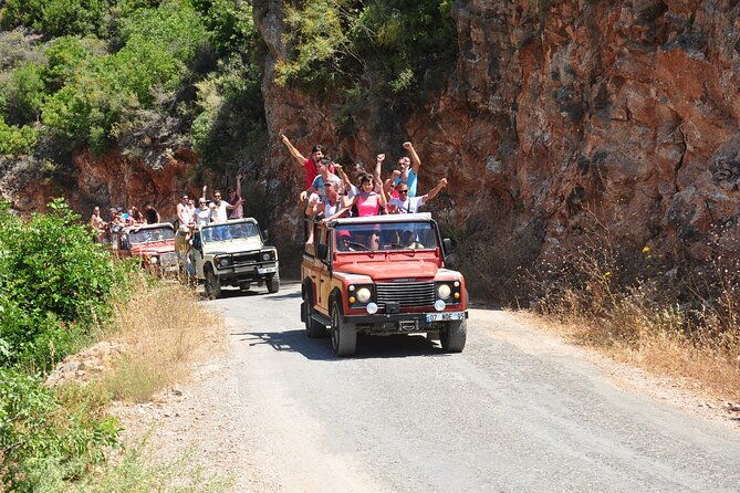 alanya-jeep-safari-at-taurus-mountains-dimcay-river