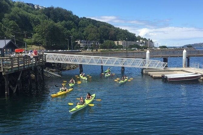 alki-lighthouse-sea-kayak-tour