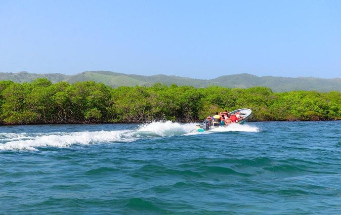 all-inclusive-cayo-arena-day-trip-from-santo-domingo