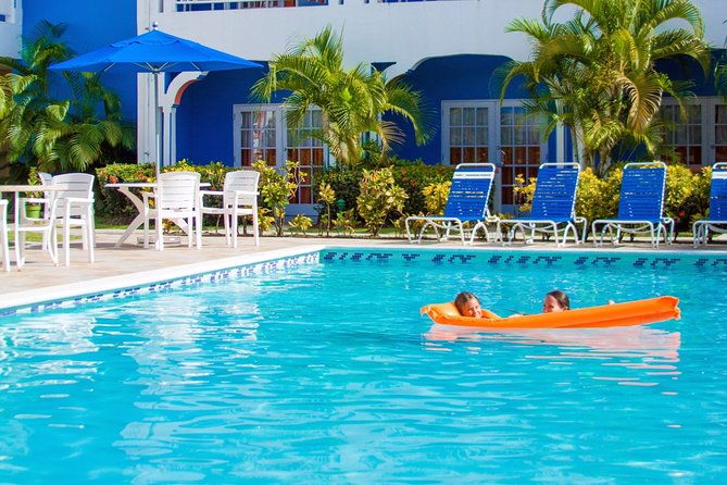 all-inclusive-playpass-at-bay-gardens-beach-resort-with-massage