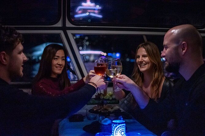 amsterdam-wine-and-cheese-evening-cruise-2