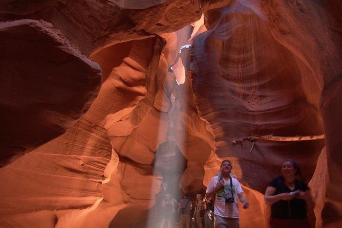 antelope-slot-canyon-and-horseshoe-bend-day-tour-from-flagstaff