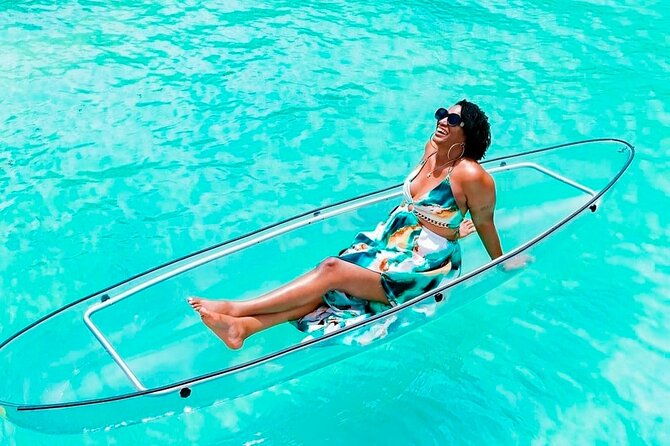 aqua-clear-kayak-on-exclusive-boat-tours