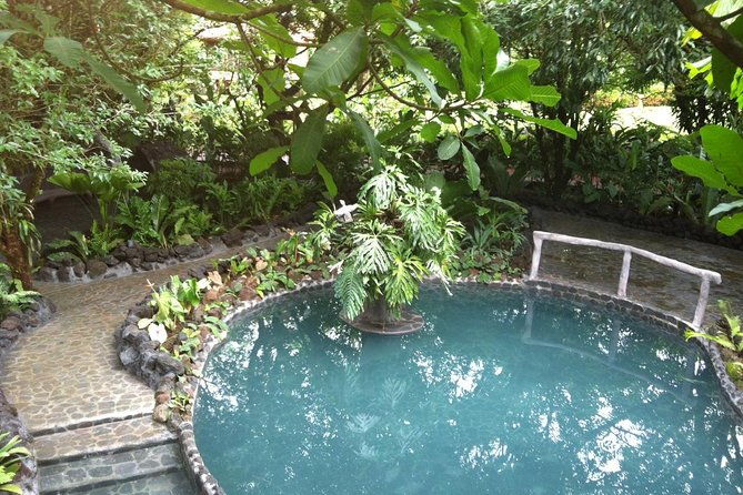 arenal-volcano-river-horseback-riding-tour