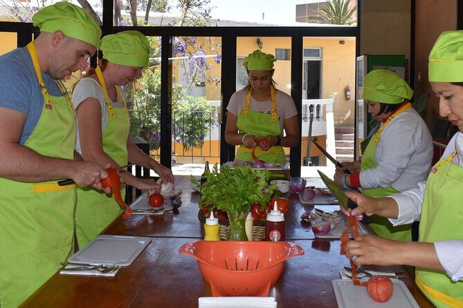 arequipeno-cooking-class-and-san-camilo-market