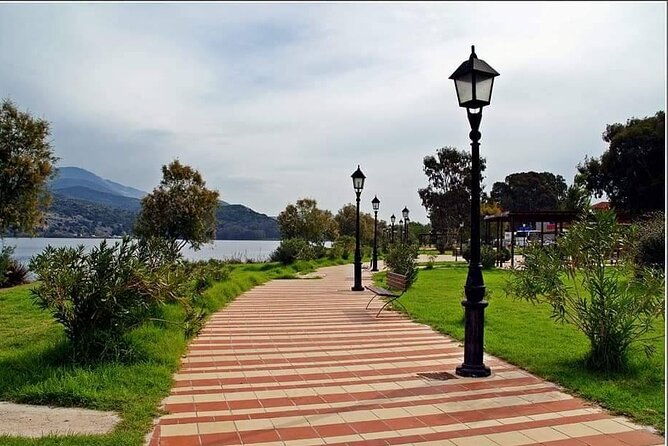 argostoli-walking-tour-the-towns-tale-on-foot-2