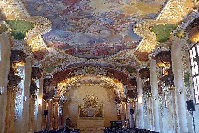 art-splendor-and-science-wroclaw-university-tour
