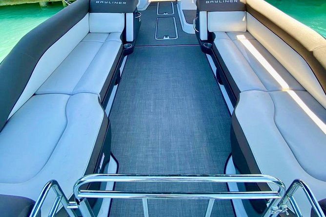 aruba-element-private-boat-charter-after-lounge