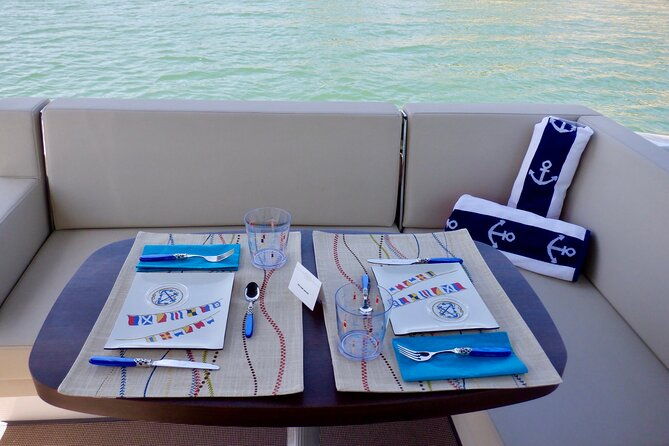 austin-day-spa-onboard-yacht-charter