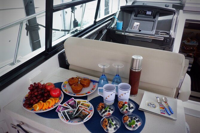 austin-yacht-charter-experience-on-lake-travis