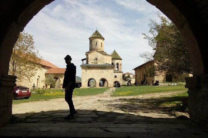 bagrati-gelati-motsameta-group-tour-from-kutaisi