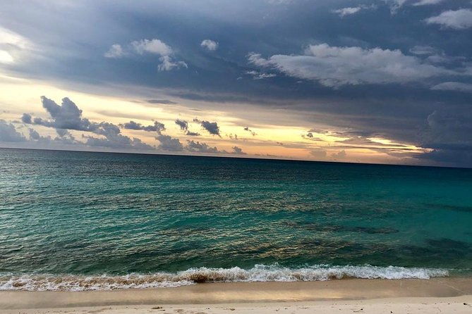 bahia-de-las-aguilas-glamping-experience-from-santo-domingo
