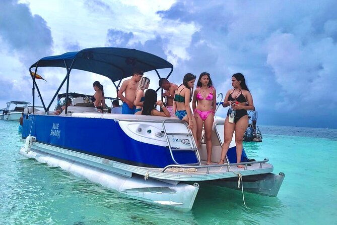 bahia-tour-visit-to-the-aquarium-bathing-stops-in-san-andres