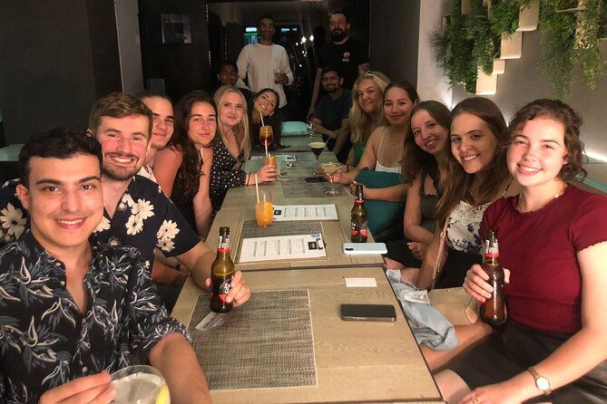 barcelona-pub-crawl-by-king-the-best-party-tour-vip-club-entry