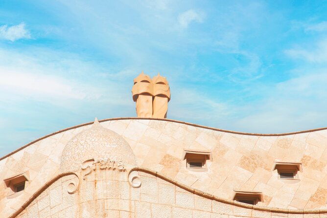 barcelona-scavenger-hunt-and-sights-self-guided-tour-3