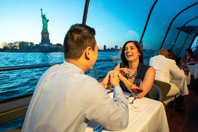 bateaux-new-york-dinner-cruise
