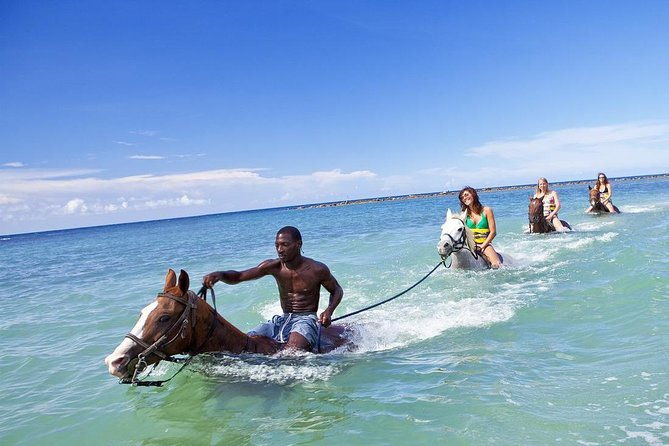 beach-horseback-riding-and-dunns-river-falls