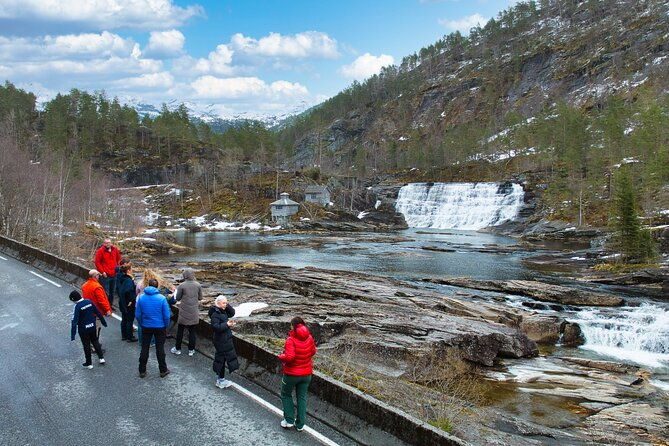 bergen-golden-circle-fjortour-by-minibus-2