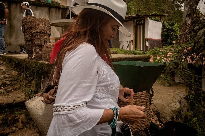 best-coffee-tour-from-medellin-with-lunch-and-transportation