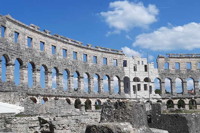 best-of-istria-amphitheater-pula-rovinj-hum-or-porec-fully-private-tour-2
