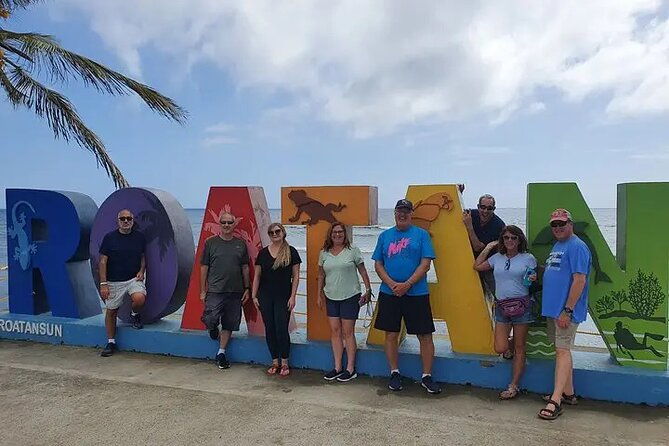 best-of-roatan-and-beach-excursion