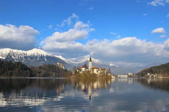 best-of-slovenia-bled-postojna-ljubljana-day-tour-from-zagreb