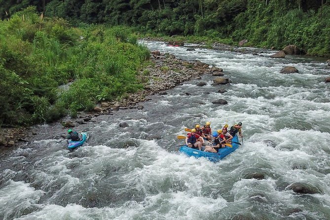 best-whitewater-rafting-sarapiqui-river-costa-rica-class-iii-iv