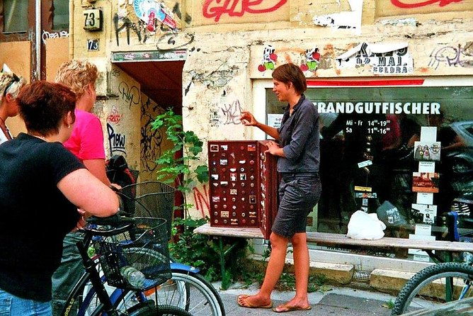 bicycle-tour-through-the-other-hamburg-min-4