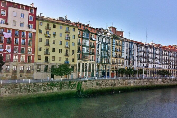bilbao-highlights-guggenheim-getaria-village-private-tour