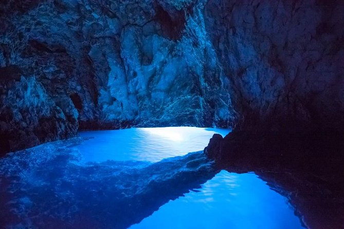 blue-cave-pakleni-islands-private-tour