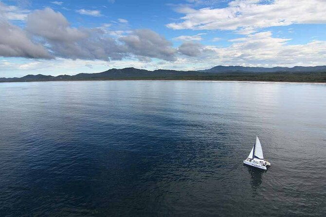 blue-dolphin-catamaran-snorkeling-sunset-cruise-from-tamarindo