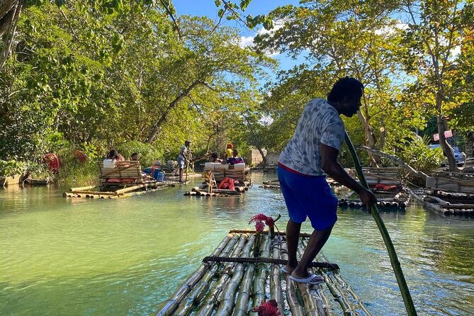 blue-hole-and-white-river-rafting-tour-ocho-rios