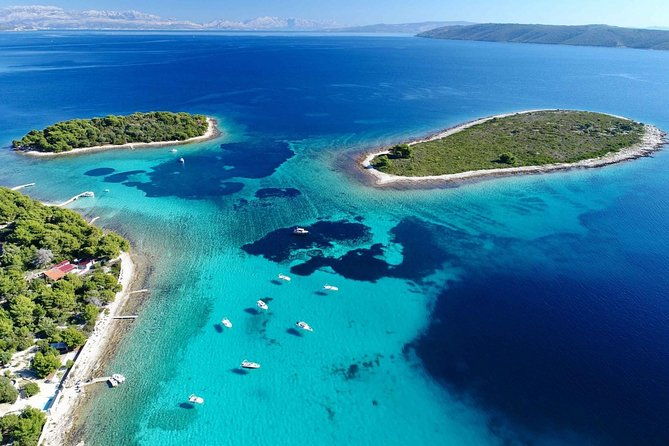 blue-lagoon-trogir-ciovo-catamaran-tour-with-food-and-drinks