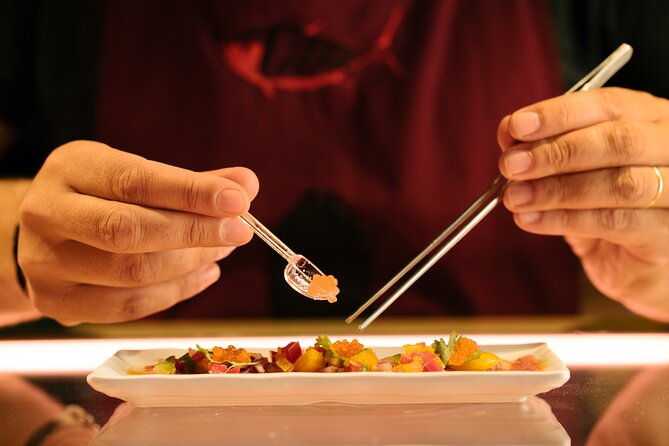 bluefin-tuna-tasting-in-the-most-prestigious-market-of-spain