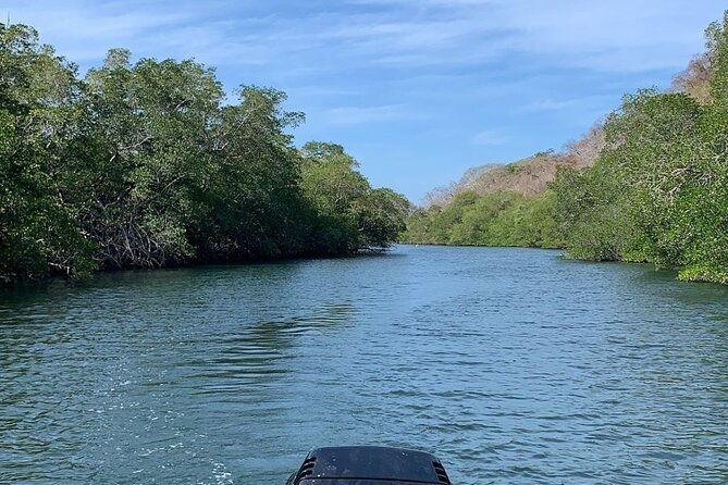 boat-tour-to-the-exotic-caves-with-snorkel-from-playas-del-coco
