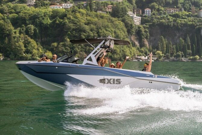 boat-tour-with-water-sports-on-lake-como