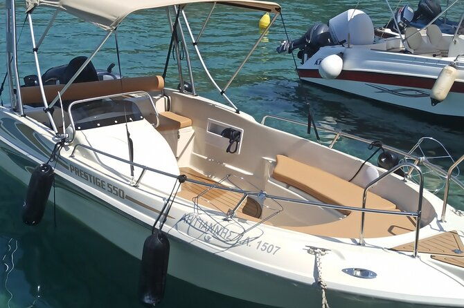 boating-around-mani-costline-rent-a-boat-in-kardamili-mani-2