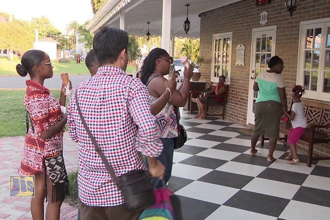 bob-marley-museum-plus-devon-house-private-day-tour