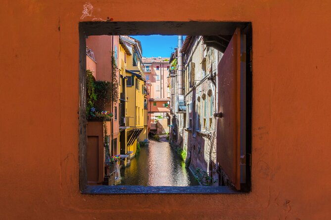 bologna-in-1-day-walking-tour-audioguide-in-7-languages-2