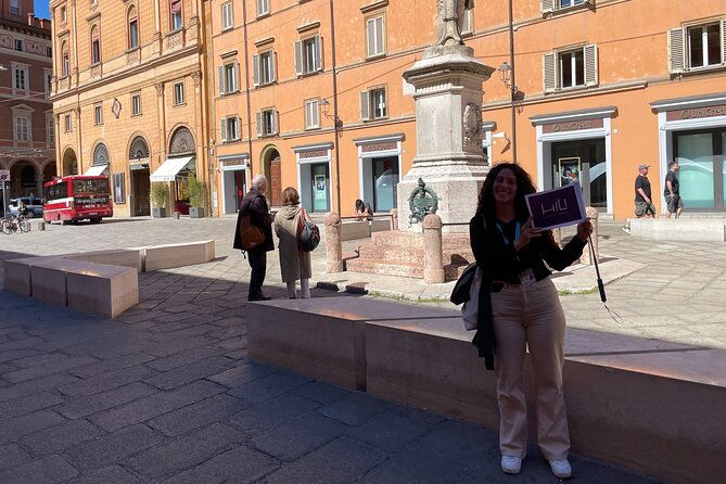 bologna-walking-food-tour-and-highlights-with-a-local-guide