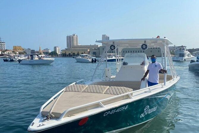 boraina-34-ft-luxury-boat-rental-in-cartagena