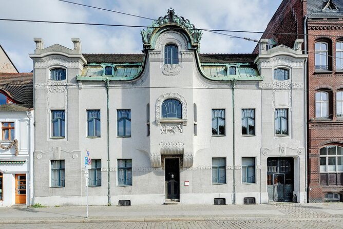 brandenburg-scavenger-hunt-and-sights-self-guided-tour