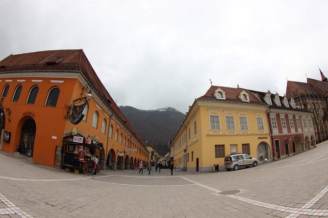 brasov-city-tour-visit-the-crown-city-included-black-church-entrance