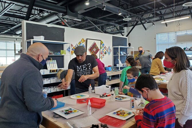 break-it-and-make-it-a-glass-fusing-session-in-everett